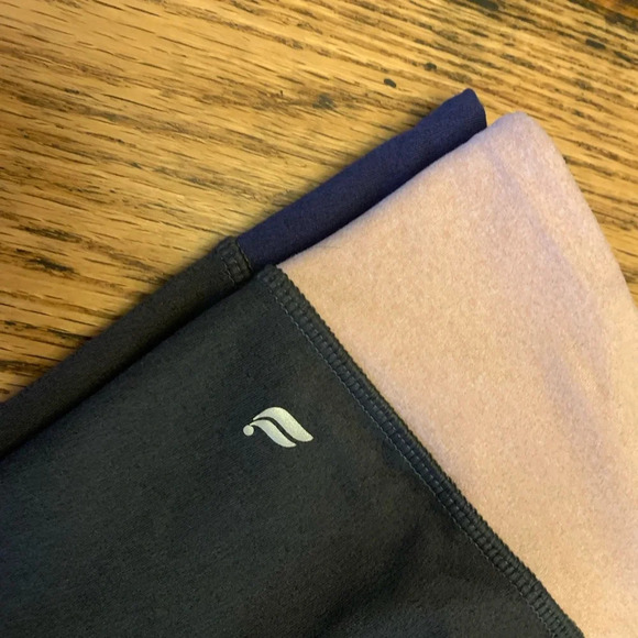 Fabletics powerhold crossed leggings - Picture 2 of 7